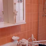 A Casa Di 'nuccia' *